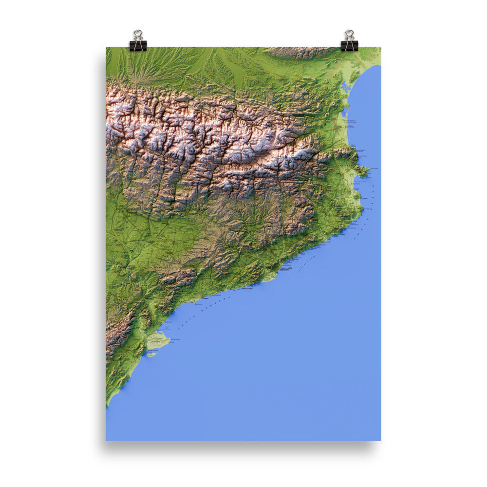 CATALUNYA. Mapa topográfico con el mar azul.