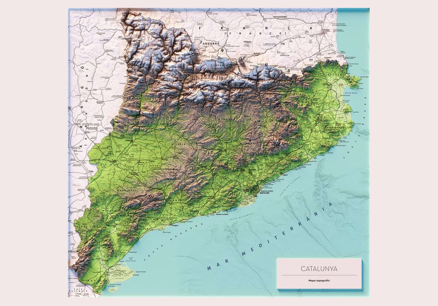 CATALUNYA. Mapa topográfico. Versió sense llegenda amb el mar blau.