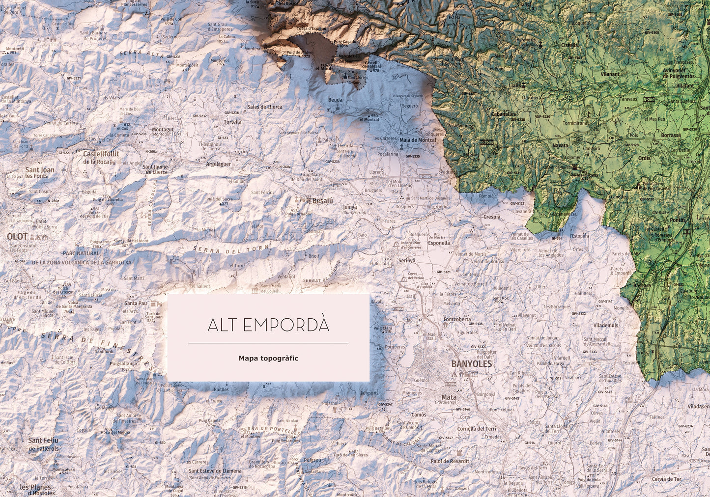 L'ALT EMPORDÀ. Mapa topográfico. Versió amb el mar blau.