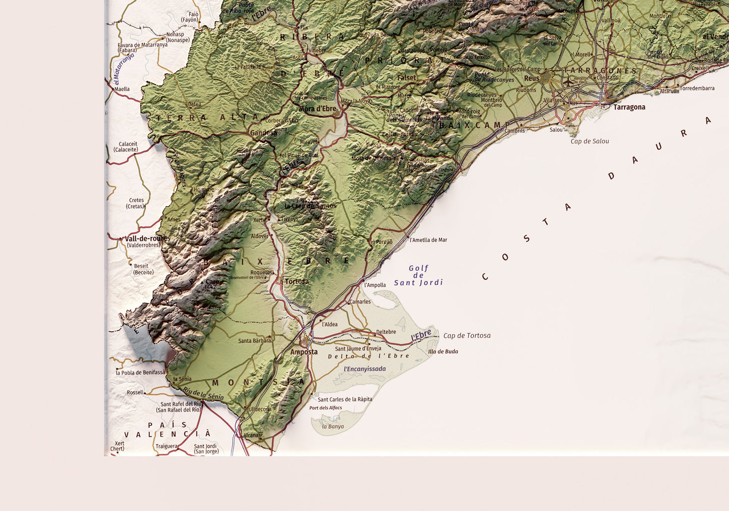 CATALUNYA. Mapa topográfico. Versió amb colors suaus.
