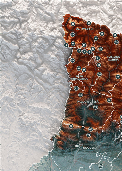 Mapa de las 150 cimas esenciales, contrastado, 50 × 70 cm. Detalle del Pirineo occidental y Andorra.