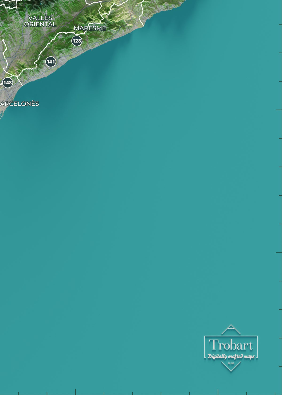 Mapa de las 150 cimas esenciales, colores clásicos, 50 × 70 cm. Detalle de la costa, el mar y los elementos editoriales del mapa.