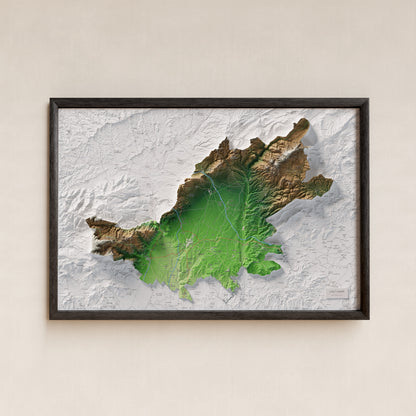 Mapa de relleu de l’Alt Camp, amb el territori en color i l’entorn en blanc. Presentació amb marc. 61 × 91 cm. Estil Clàssic.