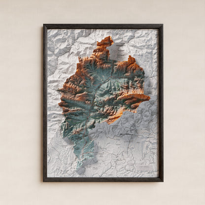 Mapa de relleu de l’Alt Urgell, amb el territori en color i l’entorn en blanc. Presentació amb marc. 30 × 40 cm. Estil Blau i taronja.