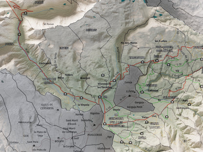 Mapa de relieve de la Alta Cerdanya, con el territorio en color y el entorno en blanco. Detalle de la zona central. 30 × 40 cm. Estilo Cartográfico.