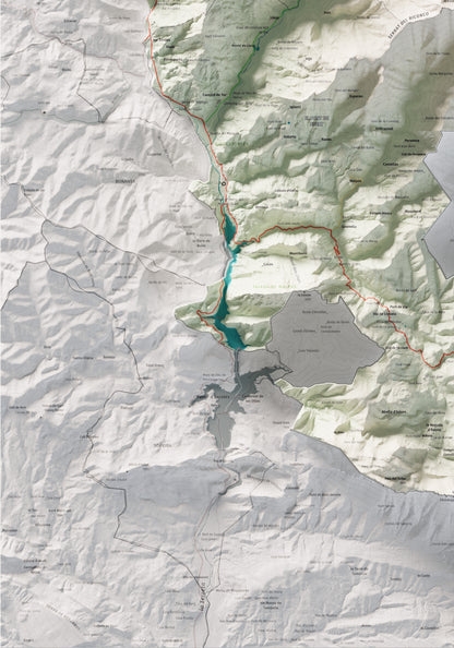 Mapa de relleu de l’Alta Ribagorça, amb el territori en color i l’entorn en blanc. Detall de la part inferior esquerra. 70 × 100 cm. Estil Cartogràfic.