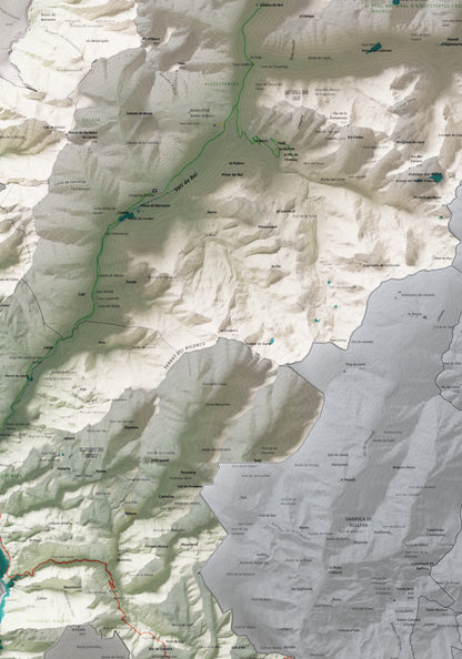 Mapa de relleu de l’Alta Ribagorça, amb el territori en color i l’entorn en blanc. Detall de la part central. 70 × 100 cm. Estil Cartogràfic.