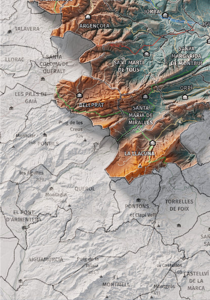 Mapa de relleu de l’Anoia, amb el territori en color i l’entorn en blanc. Detall de la part inferior esquerra. 21 × 30 cm. Estil Blau i taronja.