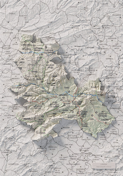 Mapa de relleu de l’Anoia, amb el territori en color i l’entorn en blanc. Vista completa de la làmina. 21 × 30 cm. Estil Cartogràfic.