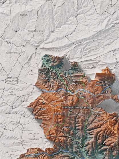 Mapa de relleu de l’Anoia, amb el territori en color i l’entorn en blanc. Detall de la part superior esquerra. 30 × 40 cm. Estil Blau i taronja.