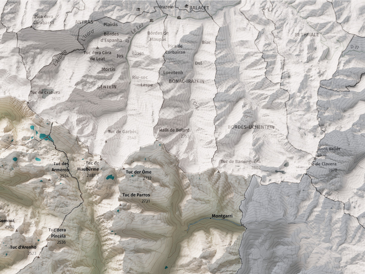 Mapa de relieve de Aran, con el territorio en color y el entorno en blanco. Detalle de la zona superior derecha. 30 × 40 cm. Estilo Cartográfico.
