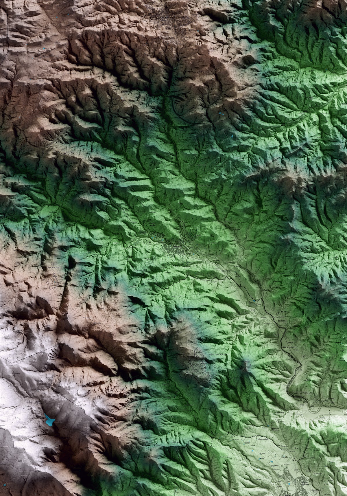 Mapa artístico del relieve de Arbúcies, a la Selva, con 15 km de entorno y base topográfica ICGC