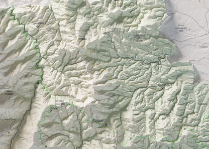 Mapa de relleu dels Aspres, amb el territori en color i l’entorn en blanc. Detall de la part central. 50 × 70 cm. Estil Cartogràfic.