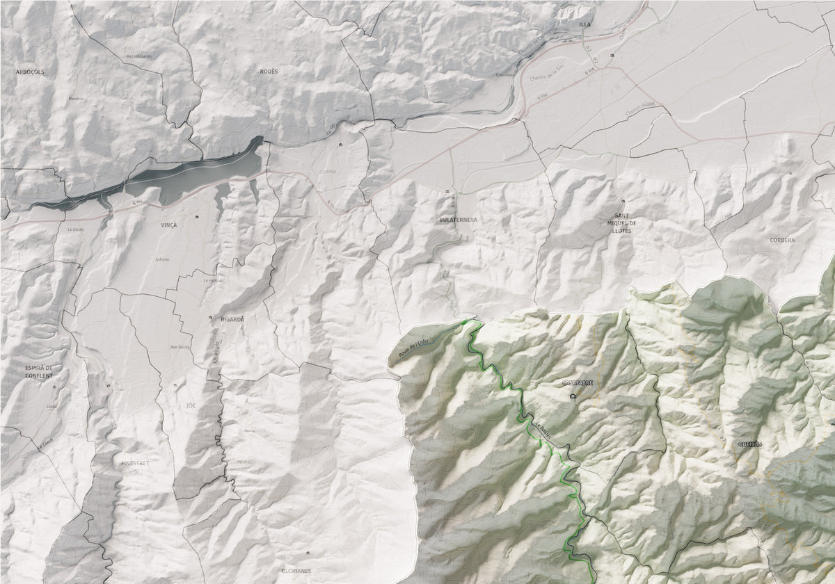 Mapa de relleu dels Aspres, amb el territori en color i l’entorn en blanc. Detall de la part superior esquerra. 70 × 100 cm. Estil Cartogràfic.