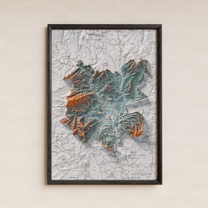 Mapa de relleu del Bages, amb el territori en color i l’entorn en blanc. Presentació amb marc. 21 × 30 cm. Estil Blau i taronja.