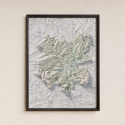 Mapa de relleu del Bages, amb el territori en color i l’entorn en blanc. Presentació amb marc. 30 × 40 cm. Estil Cartogràfic.