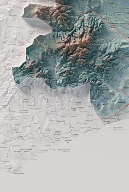 Mapa de relieve del Baix Penedès, con el territorio en color y el entorno en blanco. Detalle de la zona inferior izquierda. 61 × 91 cm. Estilo Azul y naranja.
