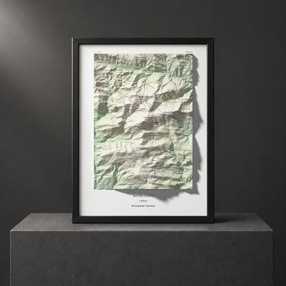 Mapa de relieve de Bassegoda, 1373 m, Alt Empordà · Garrotxa, lámina 100 Cims de Trobart. Presentación enmarcada. 30 × 40 cm.