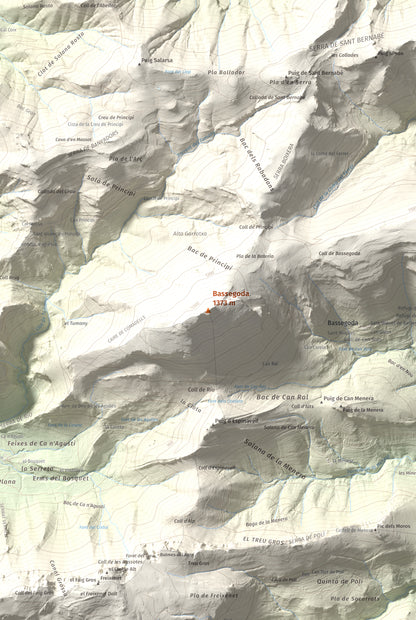 Mapa de relieve de Bassegoda, 1373 m, Alt Empordà · Garrotxa, lámina 100 Cims de Trobart. Detalle de la zona central. 61 × 91 cm.