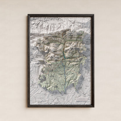 Mapa de relieve del Berguedà, con el territorio en color y el entorno en blanco. Presentación con marco. 21 × 30 cm. Estilo Cartográfico.