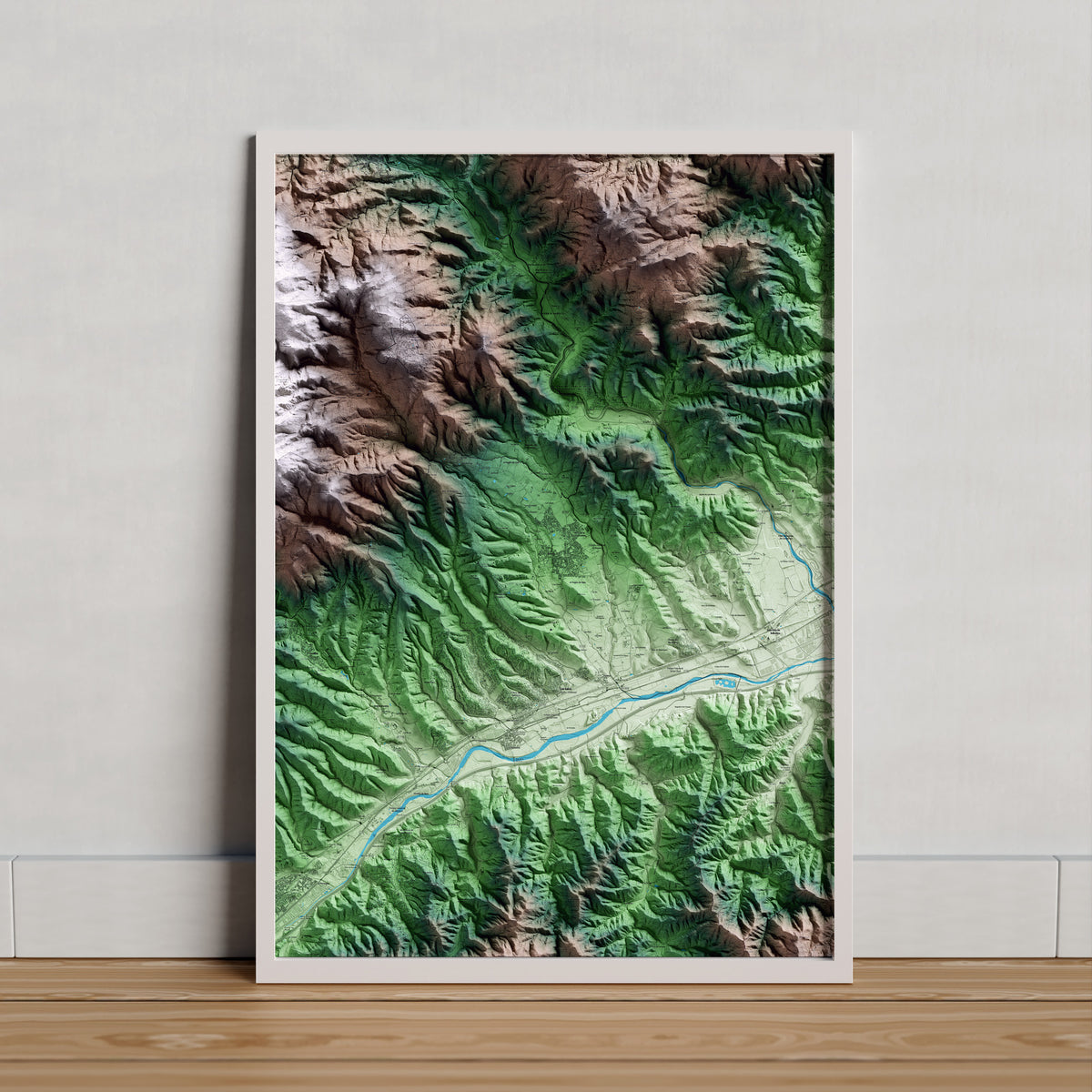 Mapa artístico del relieve de Breda, a la Selva, con 15 km de entorno y base topográfica ICGC. Presentación enmarcada.