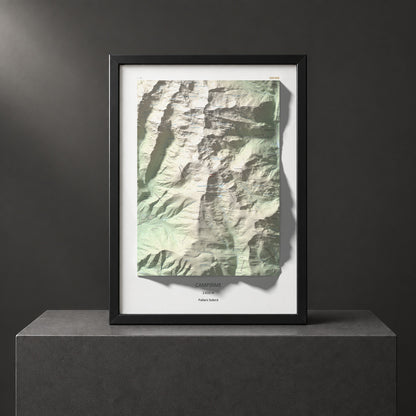 Mapa de relieve de Campirme, 2633 m, Pallars Sobirà, lámina 100 Cims de Trobart. Presentación enmarcada. 50 × 70 cm.