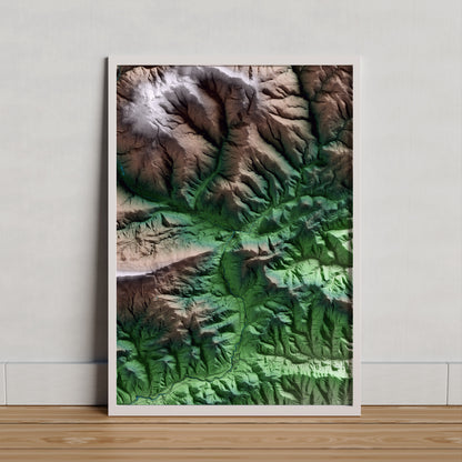 Mapa artístico del relieve de Camprodon, al Ripollès, con 15 km de entorno y base topográfica ICGC. Presentación enmarcada.