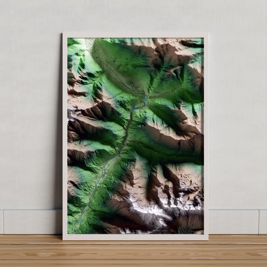 Mapa artístico del relieve de Canejan, al Aran, con 15 km de entorno y base topográfica ICGC. Presentación enmarcada.