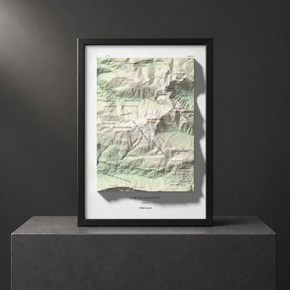 Mapa de relieve de Cap de Boumort, 2077 m, Pallars Jussà, lámina 100 Cims de Trobart. Presentación enmarcada. 21 × 30 cm.