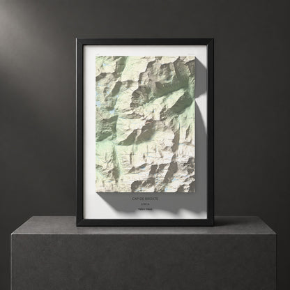Mapa de relieve de Cap de Broate, 2741 m, Pallars Sobirà, lámina 100 Cims de Trobart. Presentación enmarcada. 50 × 70 cm.