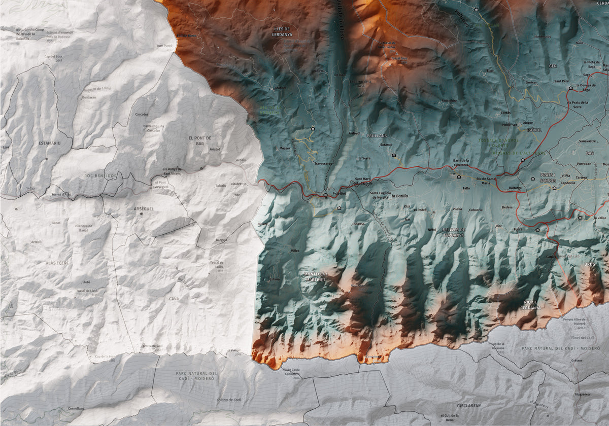 Mapa de relleu de la Cerdanya completa, amb el territori en color i l’entorn en blanc. Detall de la part inferior esquerra. 70 × 100 cm. Estil Blau i taronja. Aigua del mapa en blanc.
