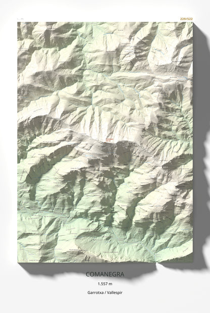 Mapa de relieve de Comanegra, 1557 m, Garrotxa · Vallespir, lámina 100 Cims de Trobart 61 × 91 cm.