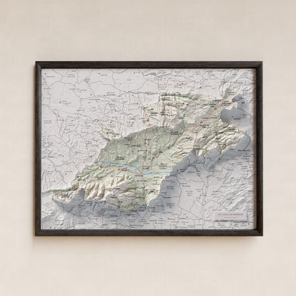 Mapa de relieve de la Conca de Barberà, con el territorio en color y el entorno en blanco. Presentación con marco. 30 × 40 cm. Estilo Cartográfico.