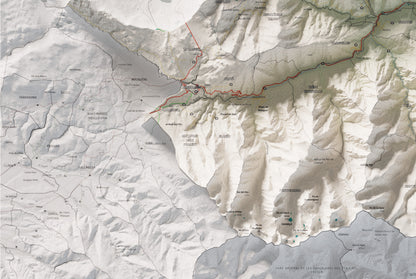 Mapa de relleu del Conflent, amb el territori en color i l’entorn en blanc. Detall de la part inferior esquerra. 61 × 91 cm. Estil Cartogràfic.