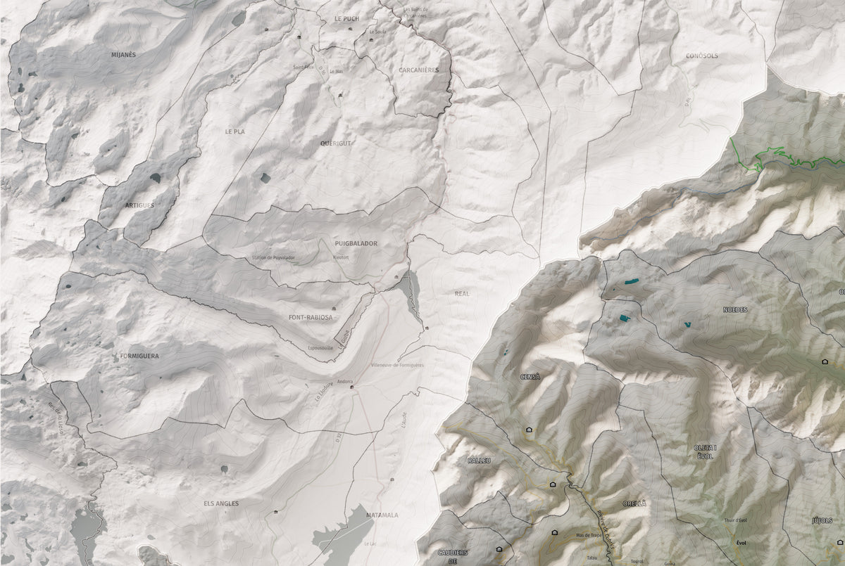 Mapa de relleu del Conflent, amb el territori en color i l’entorn en blanc. Detall de la part superior esquerra. 61 × 91 cm. Estil Cartogràfic.