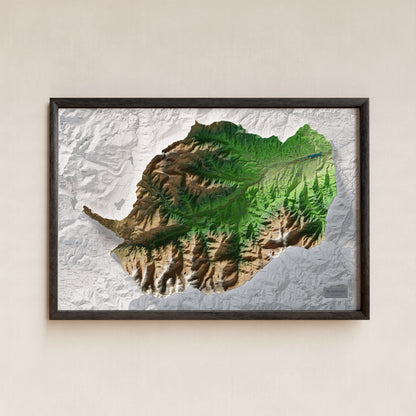 Mapa de relleu del Conflent, amb el territori en color i l’entorn en blanc. Presentació amb marc. 61 × 91 cm. Estil Clàssic.