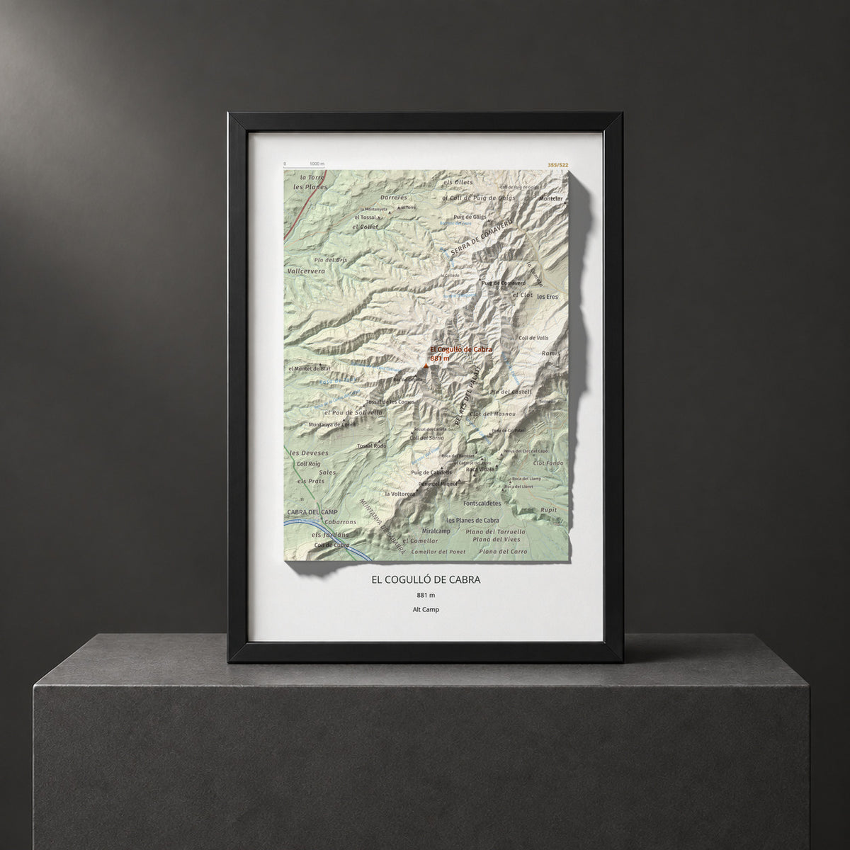 Mapa de relieve del Cogulló de Cabra, 881 m, Alt Camp, lámina 100 Cims de Trobart. Presentación enmarcada. 21 × 30 cm.