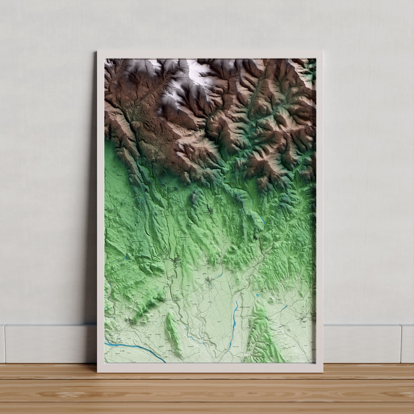 Mapa artístico del relieve de Espolla, al Alt Empordà, con 15 km de entorno y base topográfica ICGC. Presentación enmarcada.