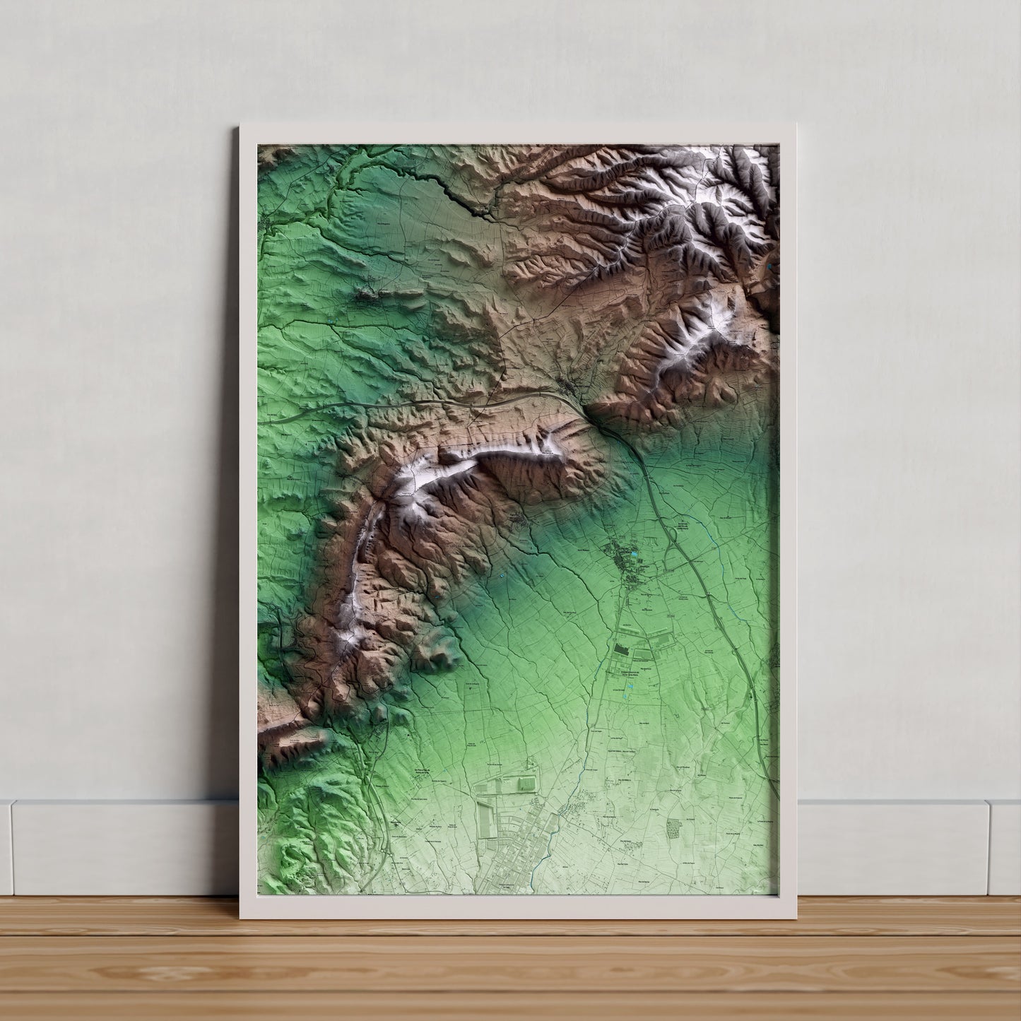 Mapa artístico del relieve de Figuerola del Camp, al Alt Camp, con 15 km de entorno y base topográfica ICGC. Presentación enmarcada.