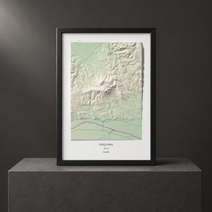 Mapa de relieve de Força Real, 507 m, Rosselló, lámina 100 Cims de Trobart. Presentación enmarcada. 21 × 30 cm.