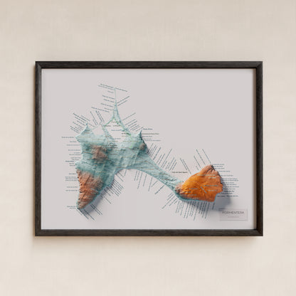 Edició octubre 2026 · Mapa topogràfic de Formentera, Blau i taronja, 30 × 40 cm: presentació en marc negre (marc no inclòs).