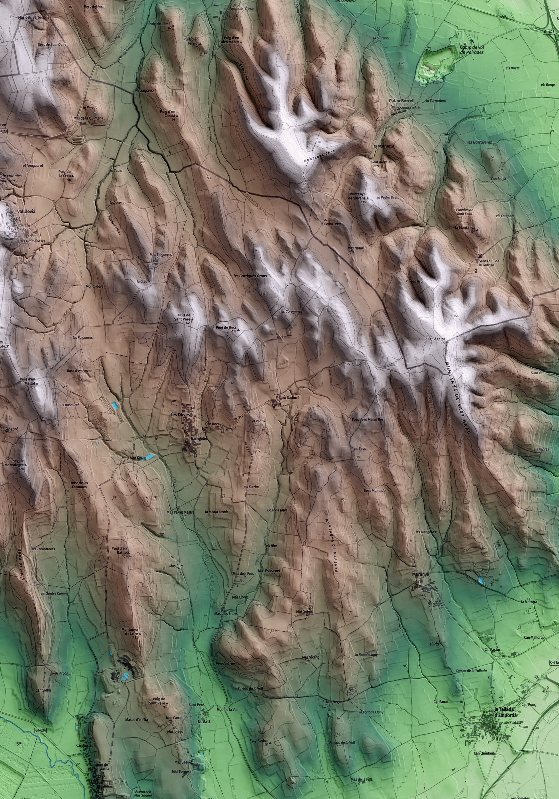 Mapa artístico del relieve de Garrigoles, al Baix Empordà, con 15 km de entorno y base topográfica ICGC. Detalle de la zona central.