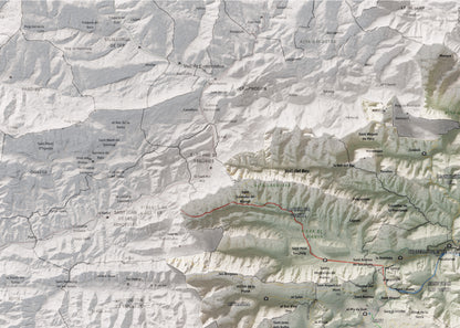 Mapa de relleu de la Garrotxa, amb el territori en color i l’entorn en blanc. Detall de la part superior esquerra. 50 × 70 cm. Estil Cartogràfic.