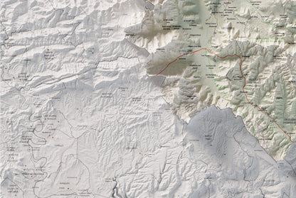 Mapa de relleu de la Garrotxa, amb el territori en color i l’entorn en blanc. Detall de la part inferior esquerra. 61 × 91 cm. Estil Cartogràfic.