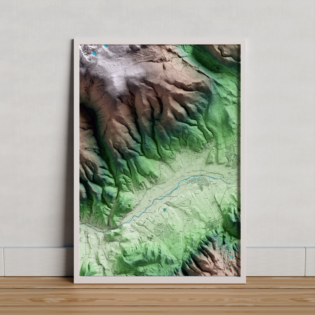 Mapa artístico del relieve de Ger, a la Cerdanya, con 15 km de entorno y base topográfica ICGC. Presentación enmarcada.