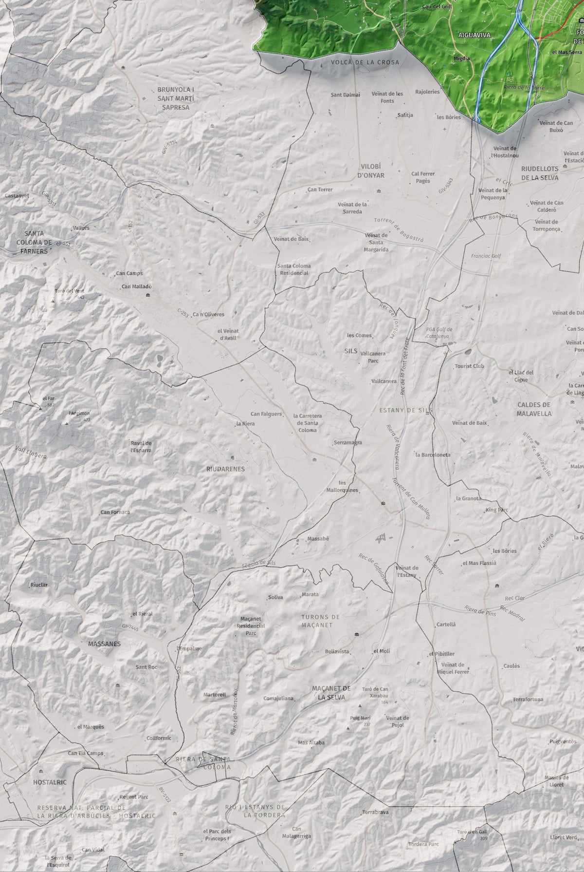 Mapa de relleu del Gironès, amb el territori en color i l’entorn en blanc. Detall de la part inferior esquerra. 61 × 91 cm. Estil Clàssic.