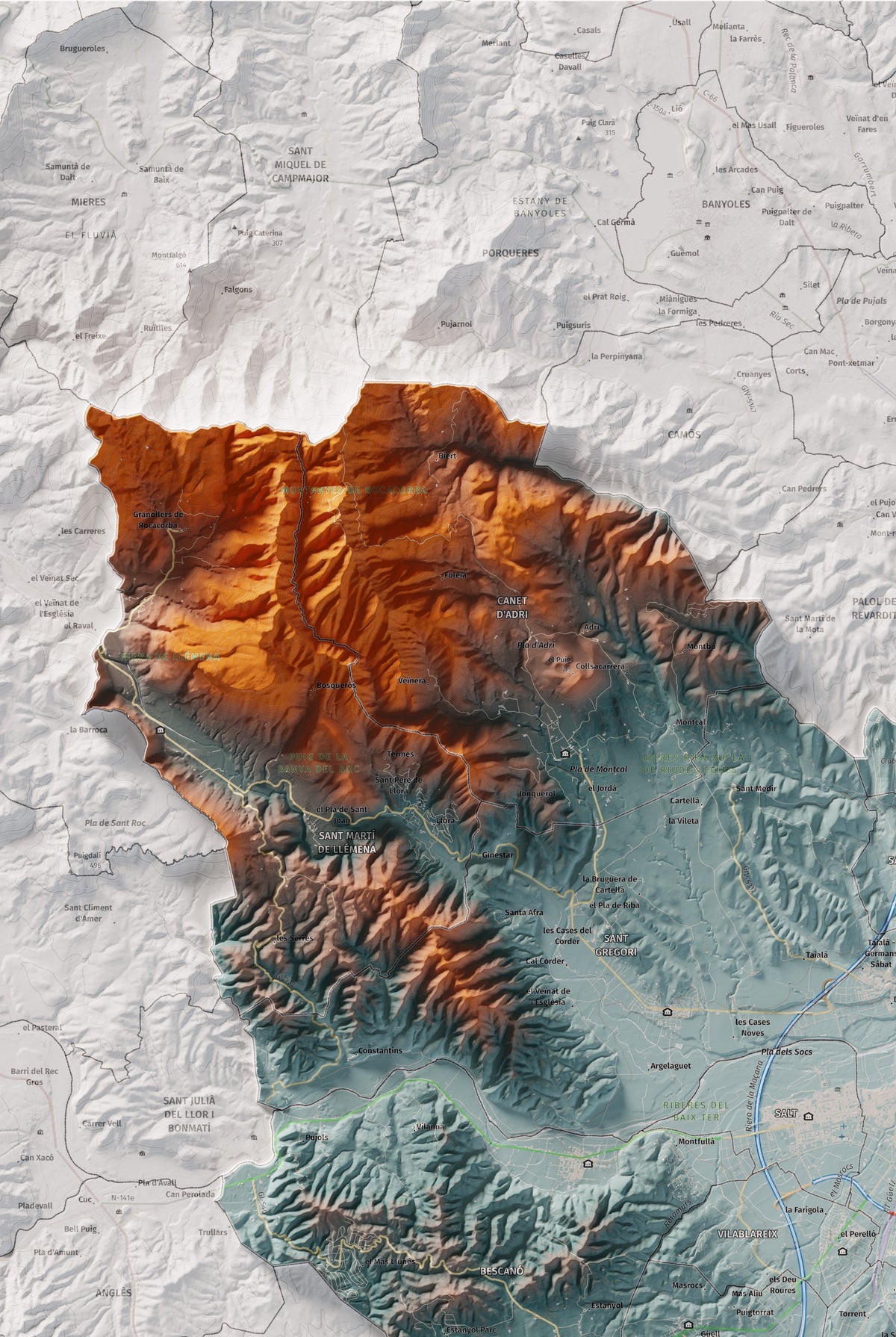Mapa de relleu del Gironès, amb el territori en color i l’entorn en blanc. Detall de la part superior esquerra. 61 × 91 cm. Estil Blau i taronja.