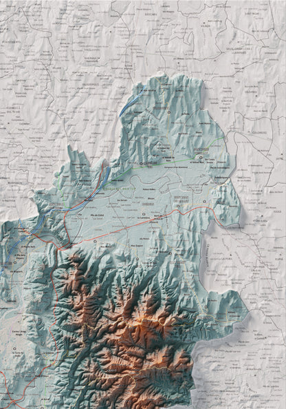 Mapa de relleu del Gironès, amb el territori en color i l’entorn en blanc. Detall de la part superior dreta. 70 × 100 cm. Estil Blau i taronja.