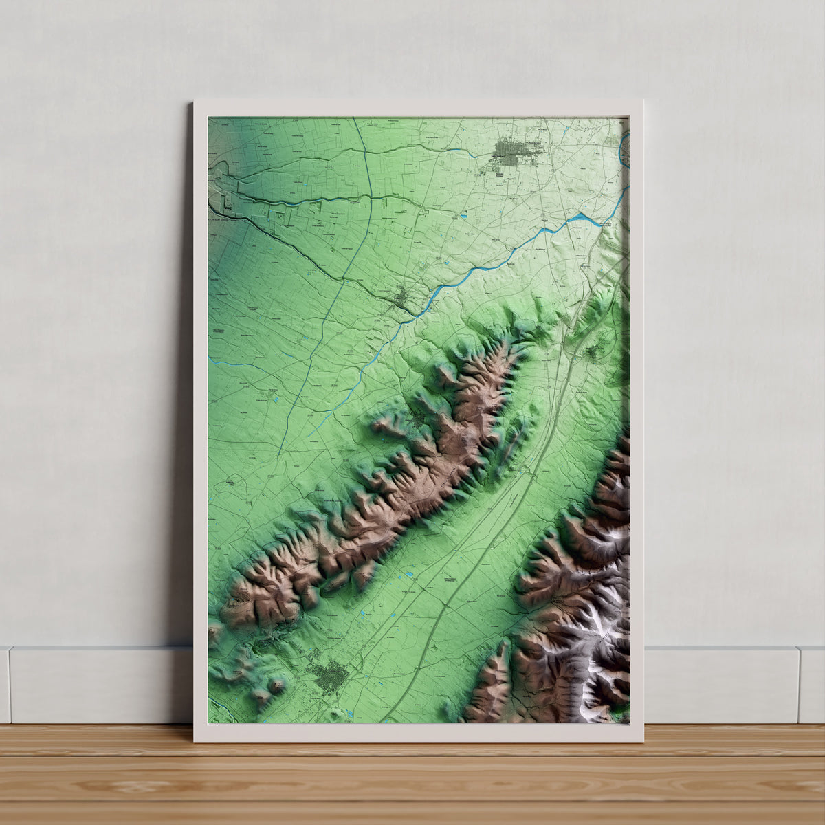 Mapa artístico del relieve de Godall, al Montsià, con 15 km de entorno y base topográfica ICGC. Presentación enmarcada.