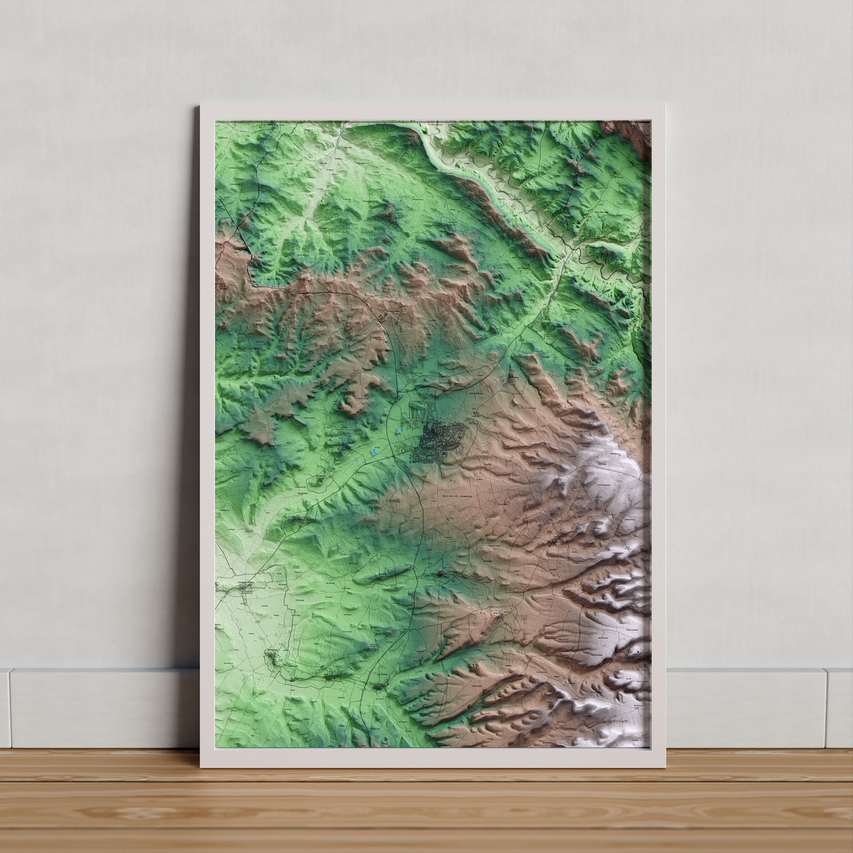 Mapa artístico del relieve de Guissona, a la Segarra, con 15 km de entorno y base topográfica ICGC. Presentación enmarcada.